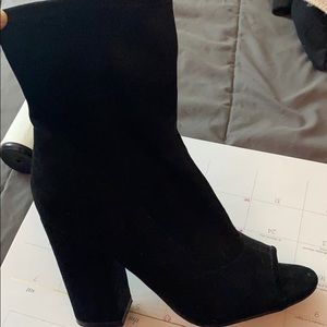 Guess black booties